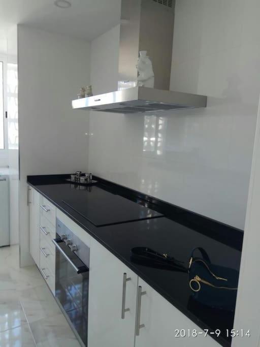 Apartamento Playa Levante ベニドルム エクステリア 写真